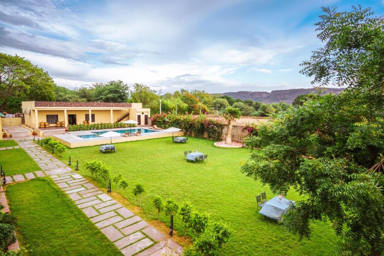 מלון סוואי מדופור Rajbagh By Aaryam מראה חיצוני תמונה